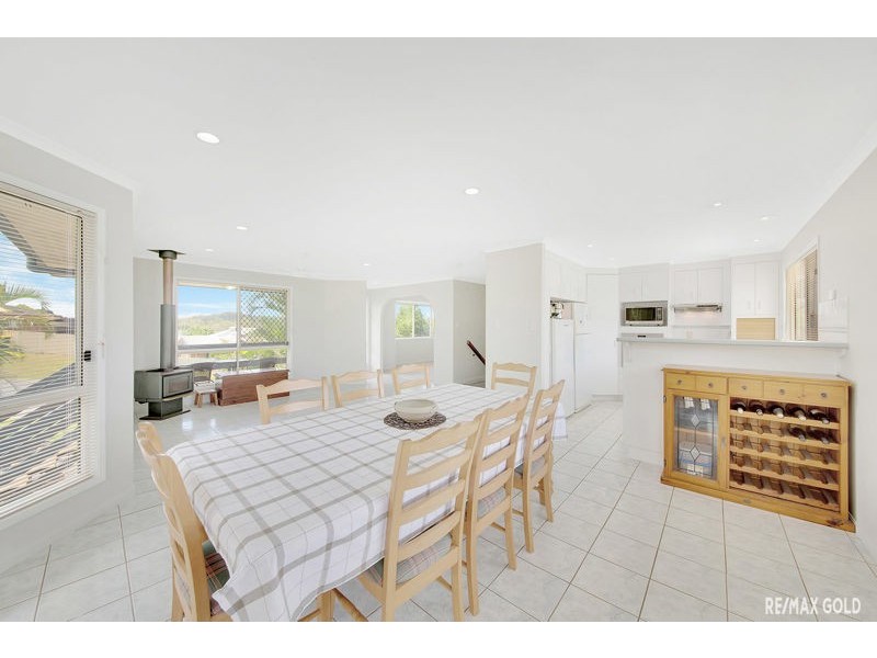 40 Ellington Street, New Auckland QLD 4680