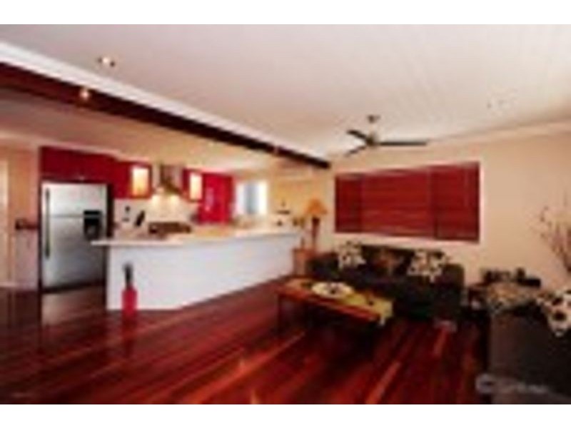 10 Coolongolook Close, West Gladstone QLD 4680
