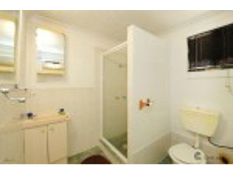 10 Coolongolook Close, West Gladstone QLD 4680