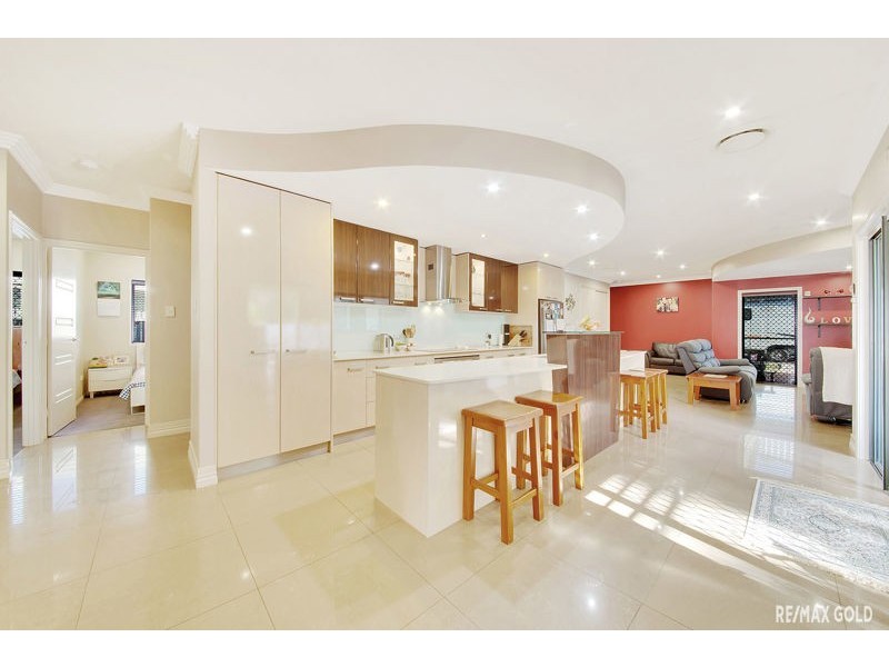 105 Col Brown Avenue, Clinton QLD 4680