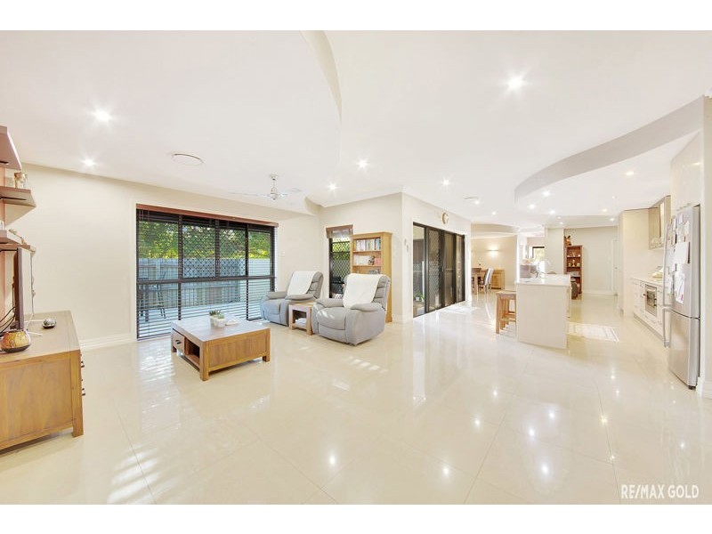 105 Col Brown Avenue, Clinton QLD 4680
