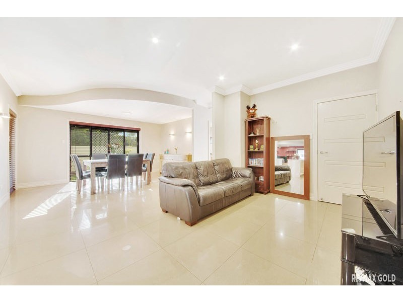 105 Col Brown Avenue, Clinton QLD 4680
