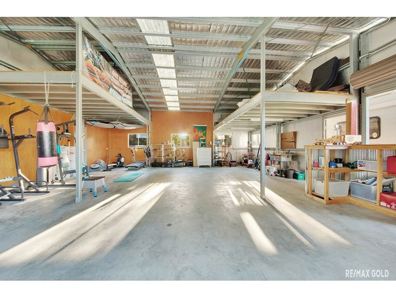 105 Col Brown Avenue, Clinton QLD 4680