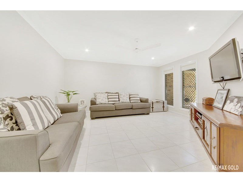 165 Jim Whyte Way, Burua QLD 4680