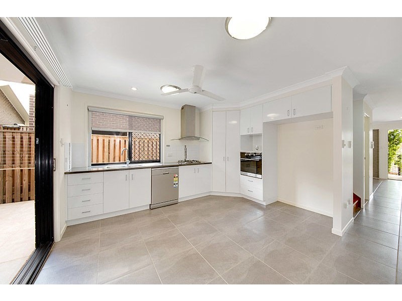 28 Wedgetail Road, Clinton QLD 4680