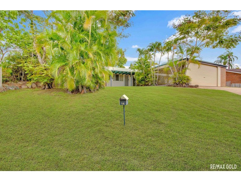 14 Aramac Drive, Clinton QLD 4680