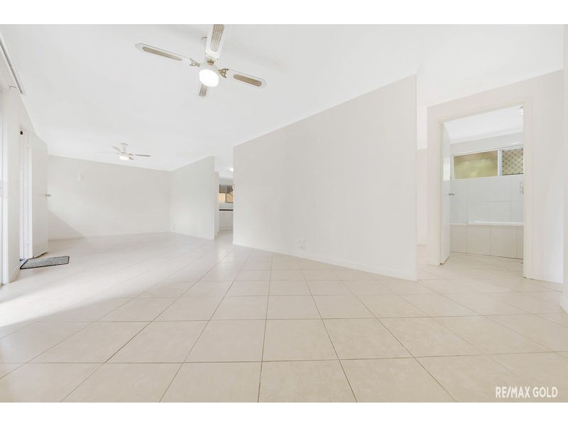 14 Aramac Drive, Clinton QLD 4680