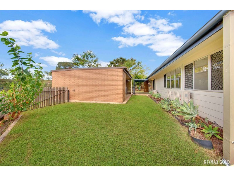 14 Aramac Drive, Clinton QLD 4680