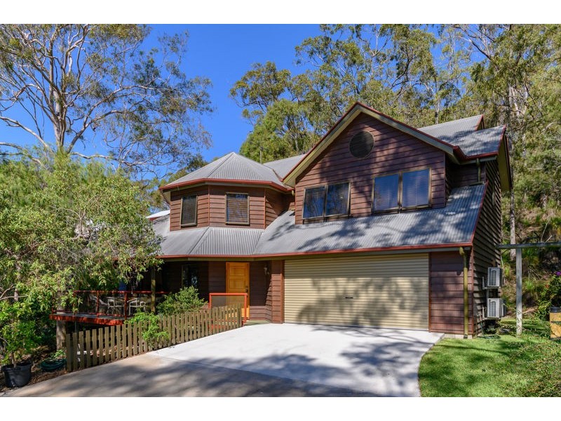 24 Dame Pattie Avenue, Clinton QLD 4680