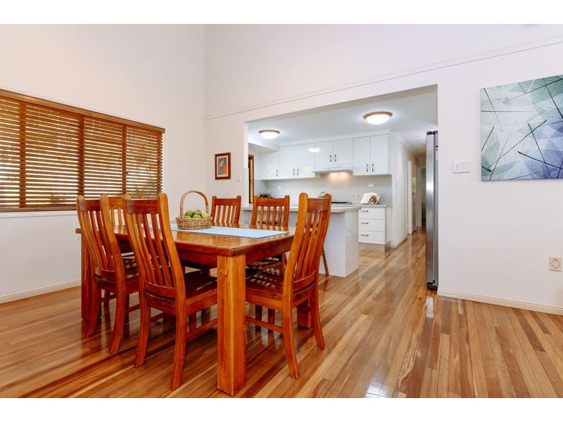 24 Dame Pattie Avenue, Clinton QLD 4680