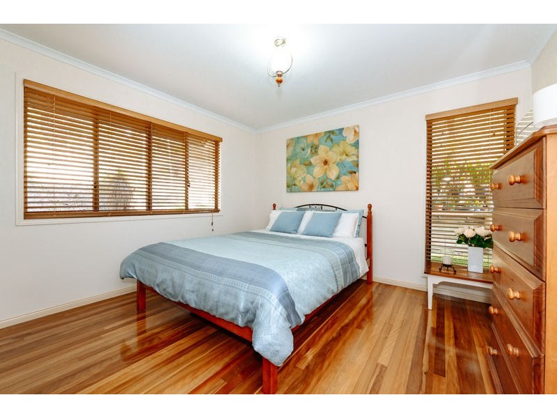 24 Dame Pattie Avenue, Clinton QLD 4680
