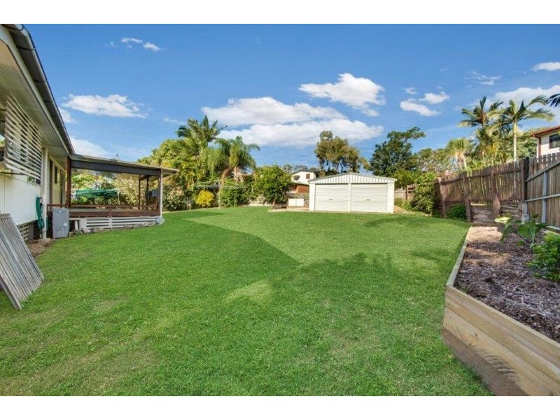 4 Wilkins Street, West Gladstone QLD 4680