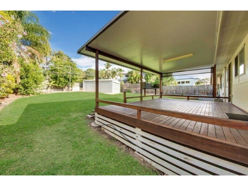 4 Wilkins Street, West Gladstone QLD 4680