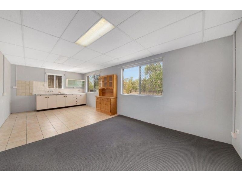 16 Saggitarius Street, River Ranch QLD 4680