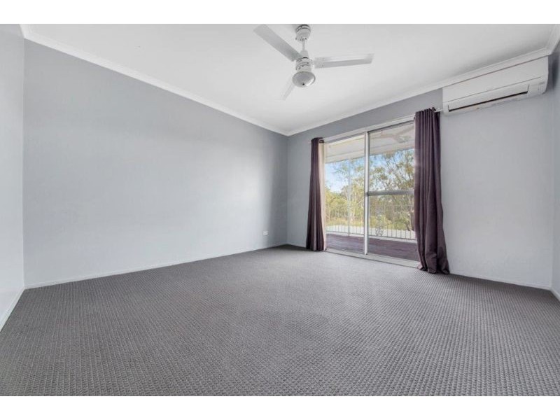 16 Saggitarius Street, River Ranch QLD 4680