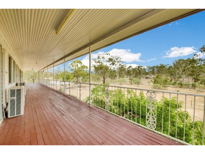 16 Saggitarius Street, River Ranch QLD 4680