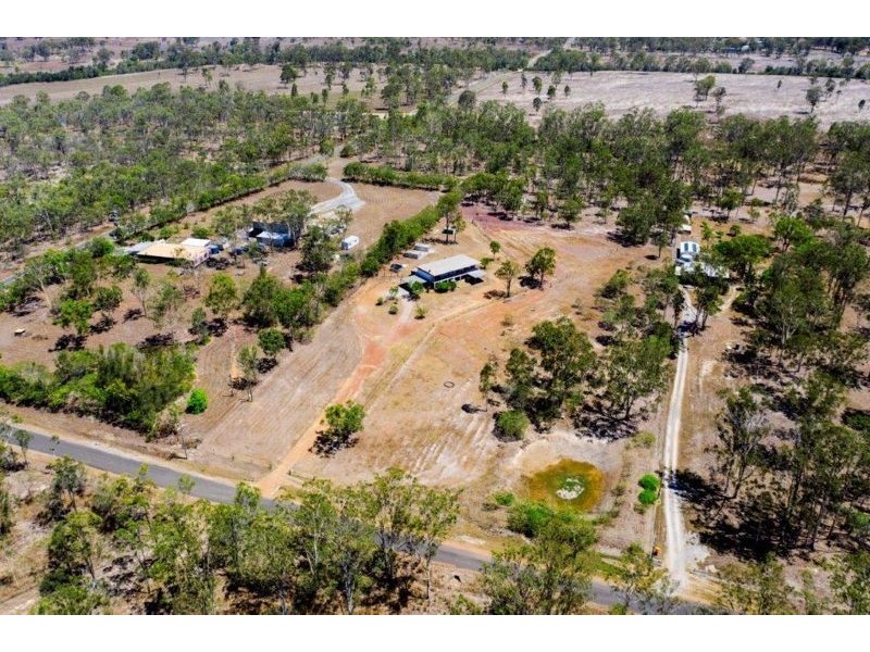 16 Saggitarius Street, River Ranch QLD 4680