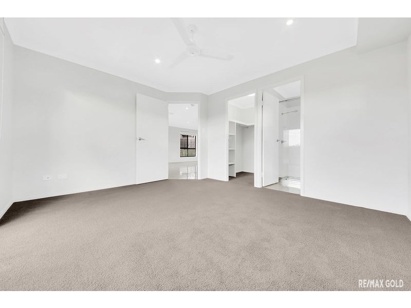 5 Petecost Close, Glen Eden QLD 4680