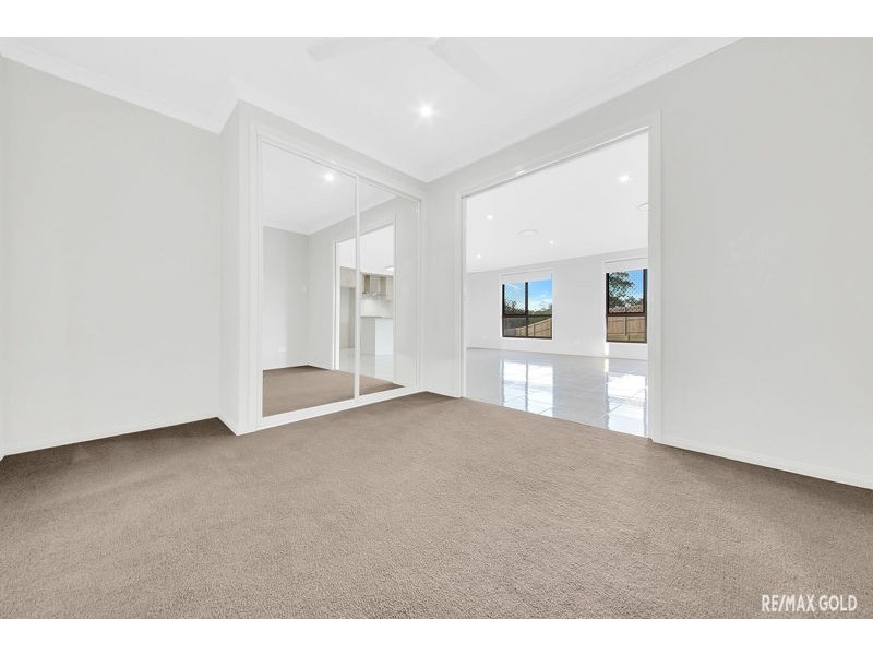 5 Petecost Close, Glen Eden QLD 4680