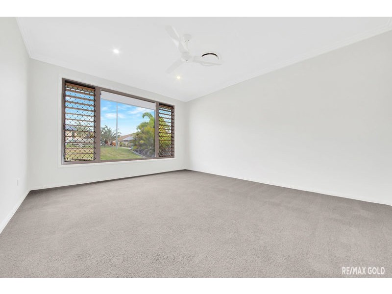 5 Petecost Close, Glen Eden QLD 4680