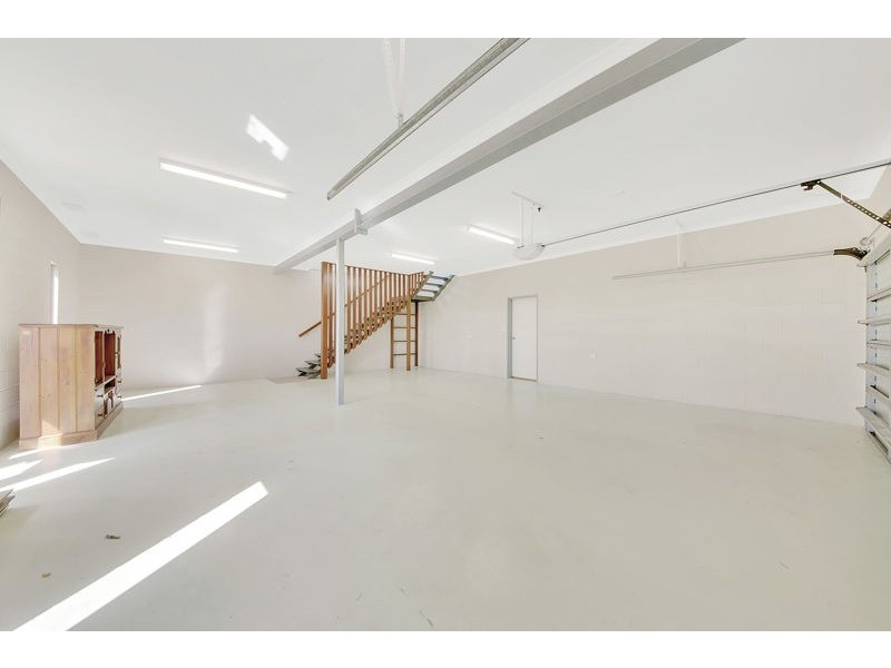 4 Koowin Drive, Kirkwood QLD 4680