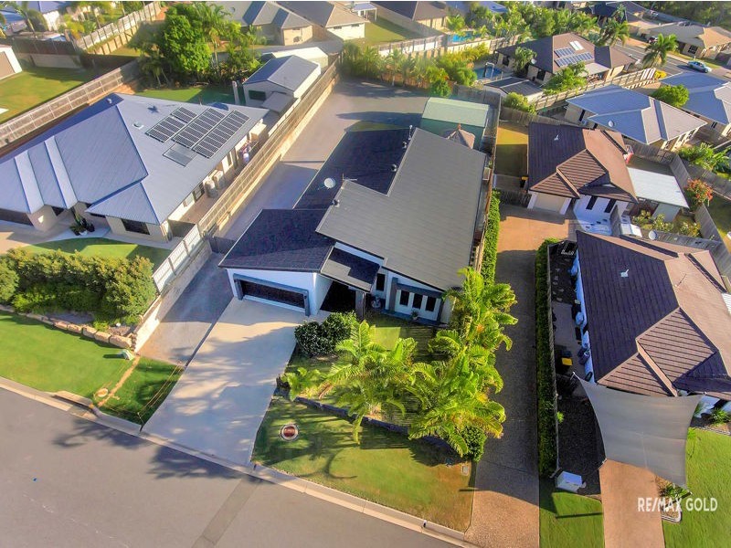 8 Clarendon Street, Clinton QLD 4680