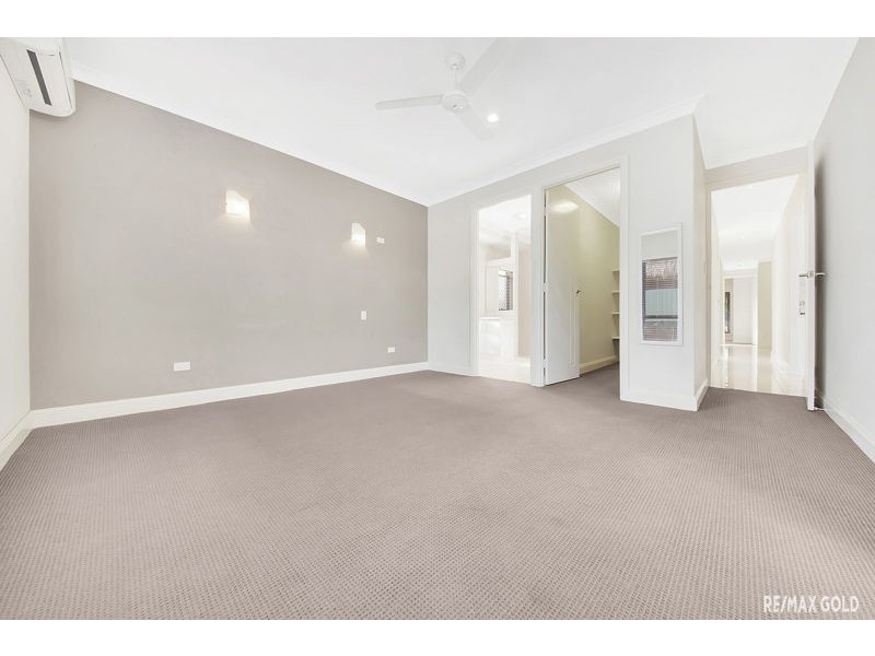 8 Clarendon Street, Clinton QLD 4680