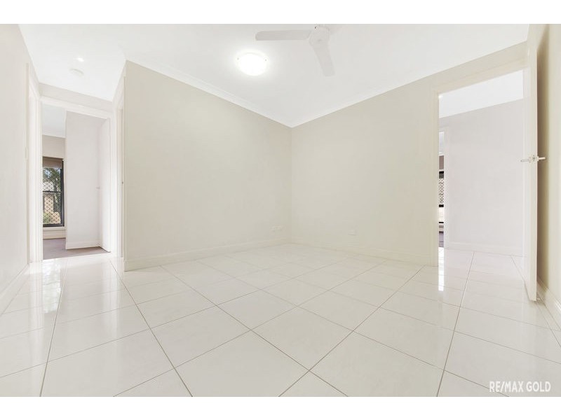 8 Clarendon Street, Clinton QLD 4680