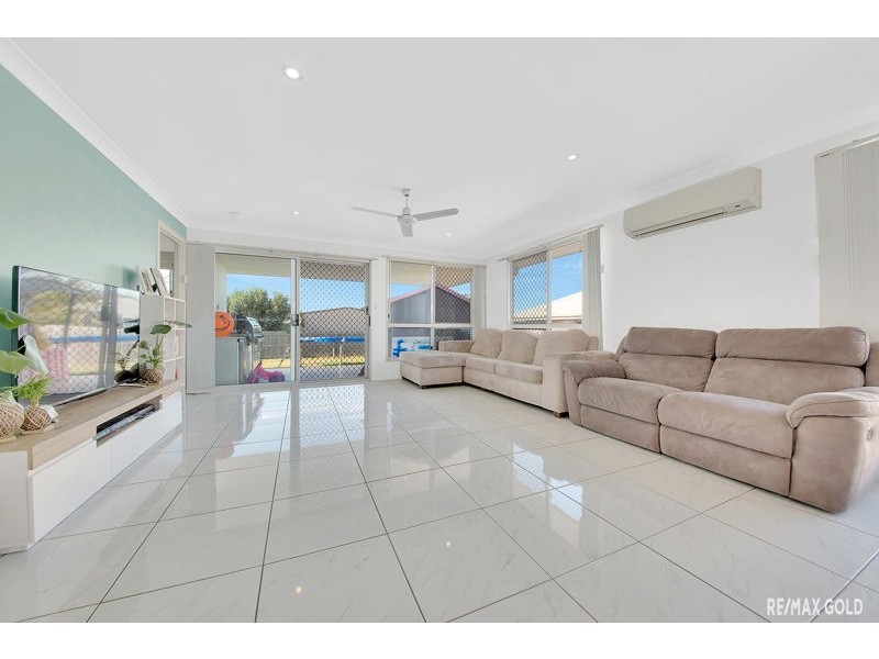 33 Briffney Street, Kirkwood QLD 4680