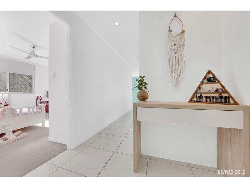 33 Briffney Street, Kirkwood QLD 4680