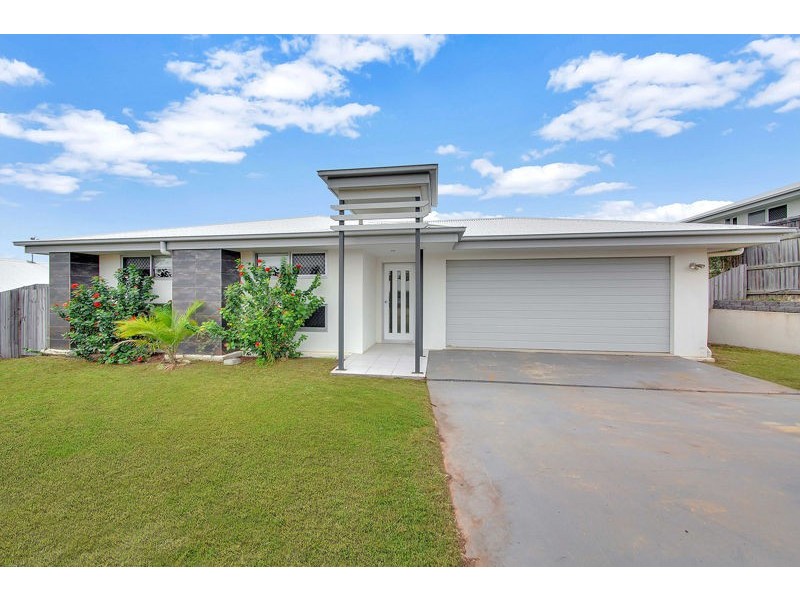 11 Namadgi Terrace, New Auckland QLD 4680