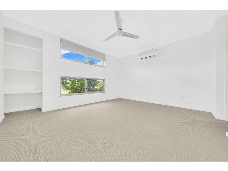 11 Namadgi Terrace, New Auckland QLD 4680