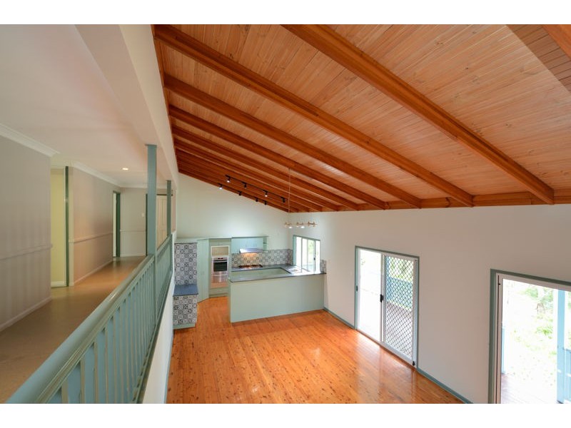 13 Helen Crescent, Wurdong Heights QLD 4680