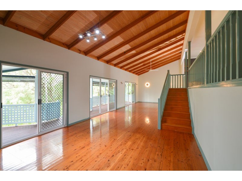 13 Helen Crescent, Wurdong Heights QLD 4680