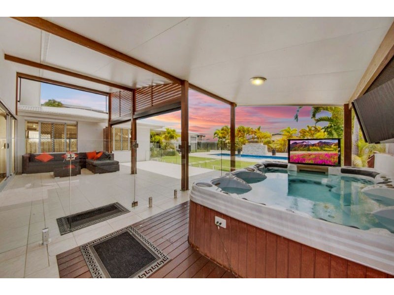 14 Jordana Court, New Auckland QLD 4680