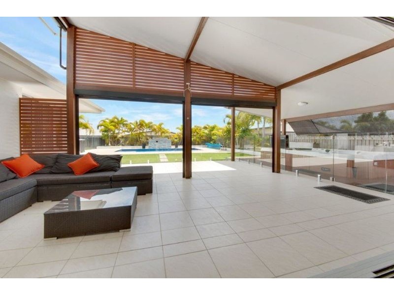 14 Jordana Court, New Auckland QLD 4680