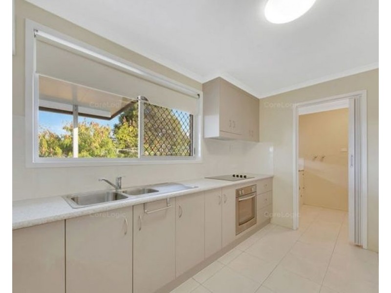 18 Bingera Street, Clinton QLD 4680