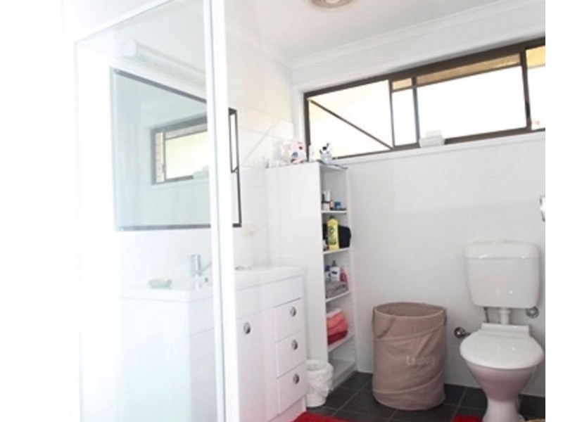 2/17 Central Lane, Gladstone QLD 4680