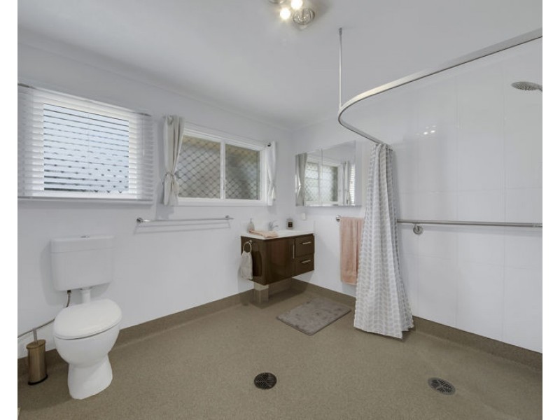 22 McCray Street, Barney Point QLD 4680