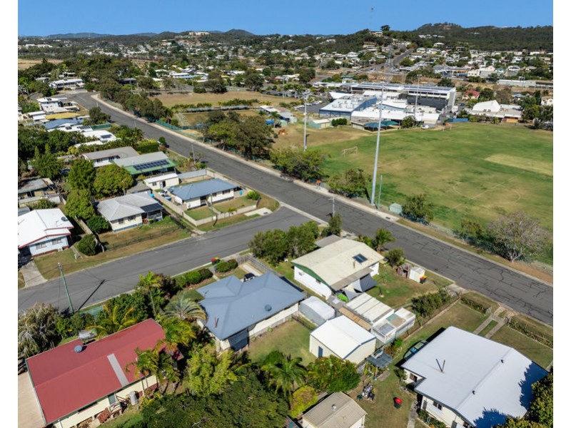 22 McCray Street, Barney Point QLD 4680