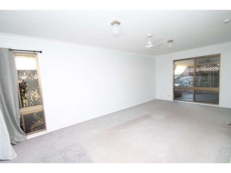 19 SATURN CRESCENT, Telina QLD 4680