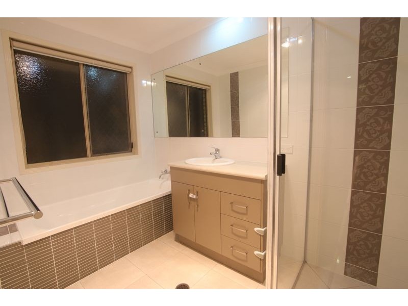 25 Central Avenue, Calliope QLD 4680