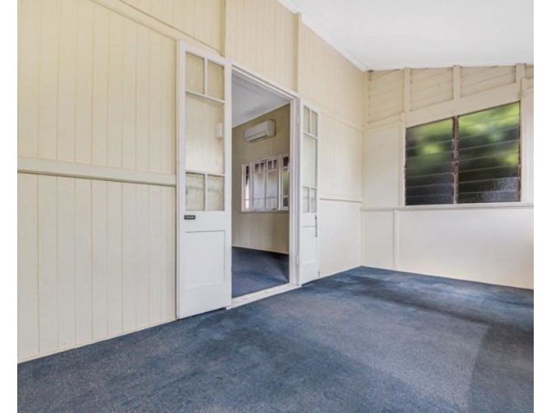 250 Auckland Street, South Gladstone QLD 4680