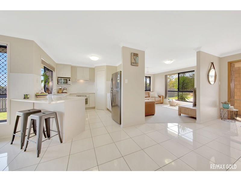 17 Julius Crescent, Clinton QLD 4680