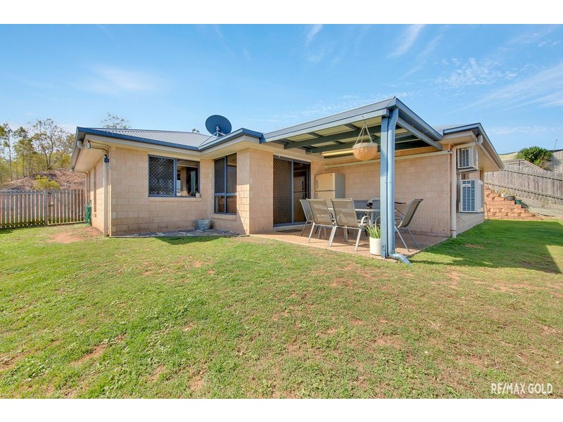 17 Julius Crescent, Clinton QLD 4680