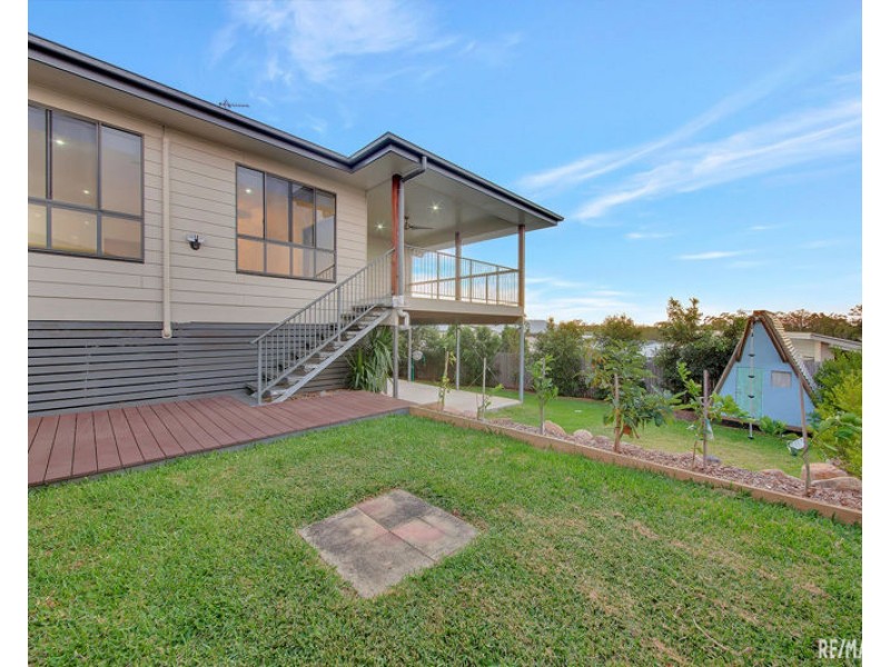 10 Carnarvon Parade, New Auckland QLD 4680