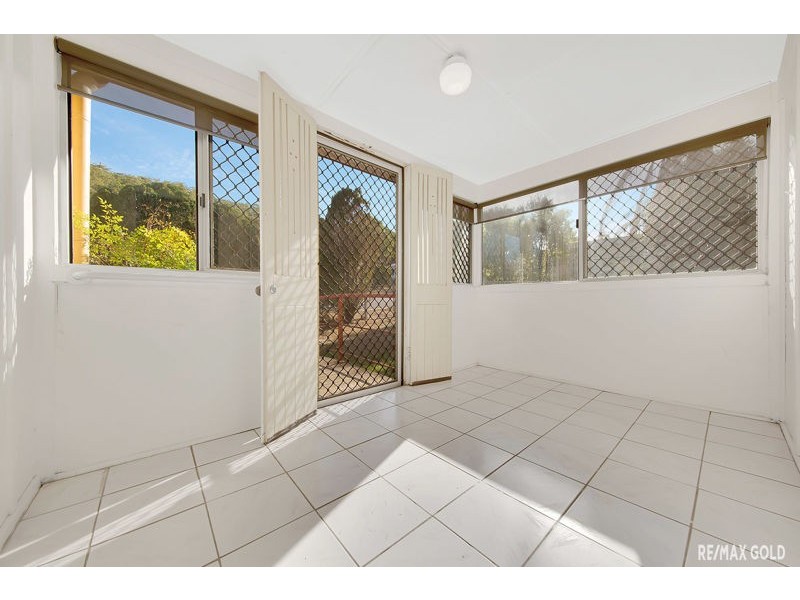 184 OAKA STREET, South Gladstone QLD 4680
