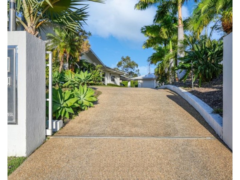 9 Upper Piper Street, West Gladstone QLD 4680