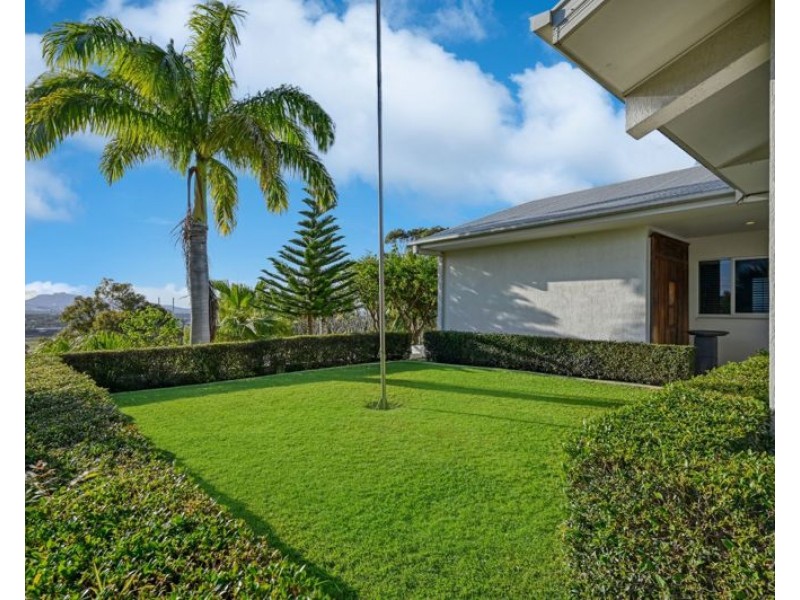 9 Upper Piper Street, West Gladstone QLD 4680