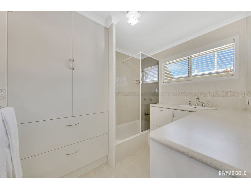 37 Aramac Drive, Clinton QLD 4680